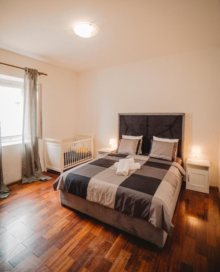 Villa Cosy Family Friendly House Zara Esterno foto