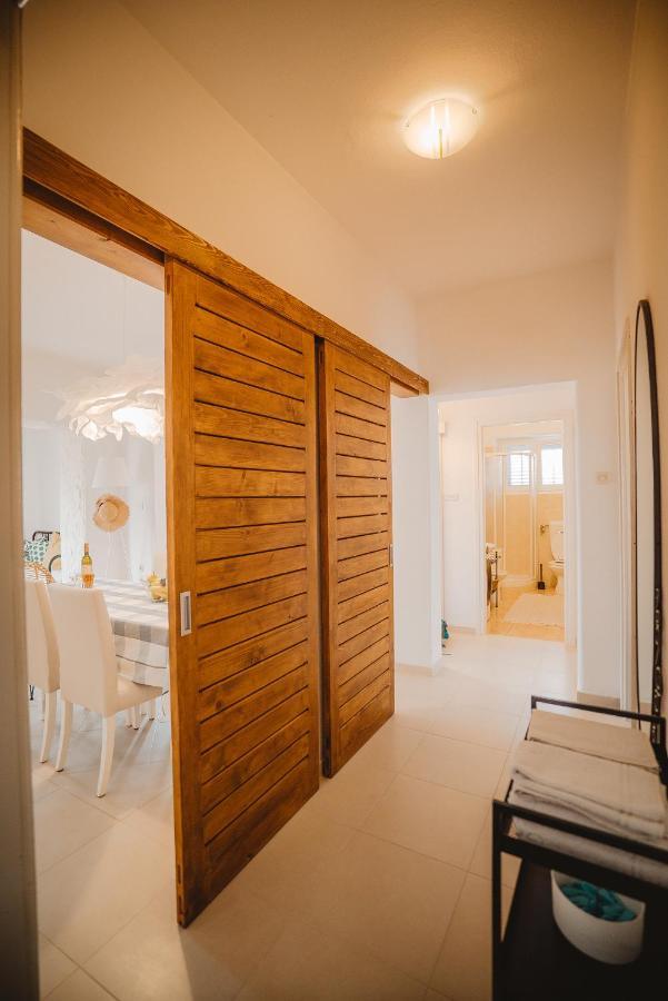 Villa Cosy Family Friendly House Zara Esterno foto