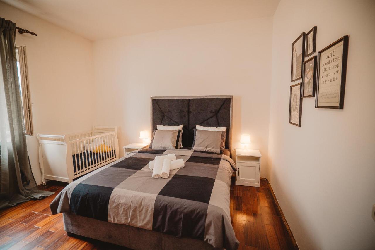 Villa Cosy Family Friendly House Zara Esterno foto