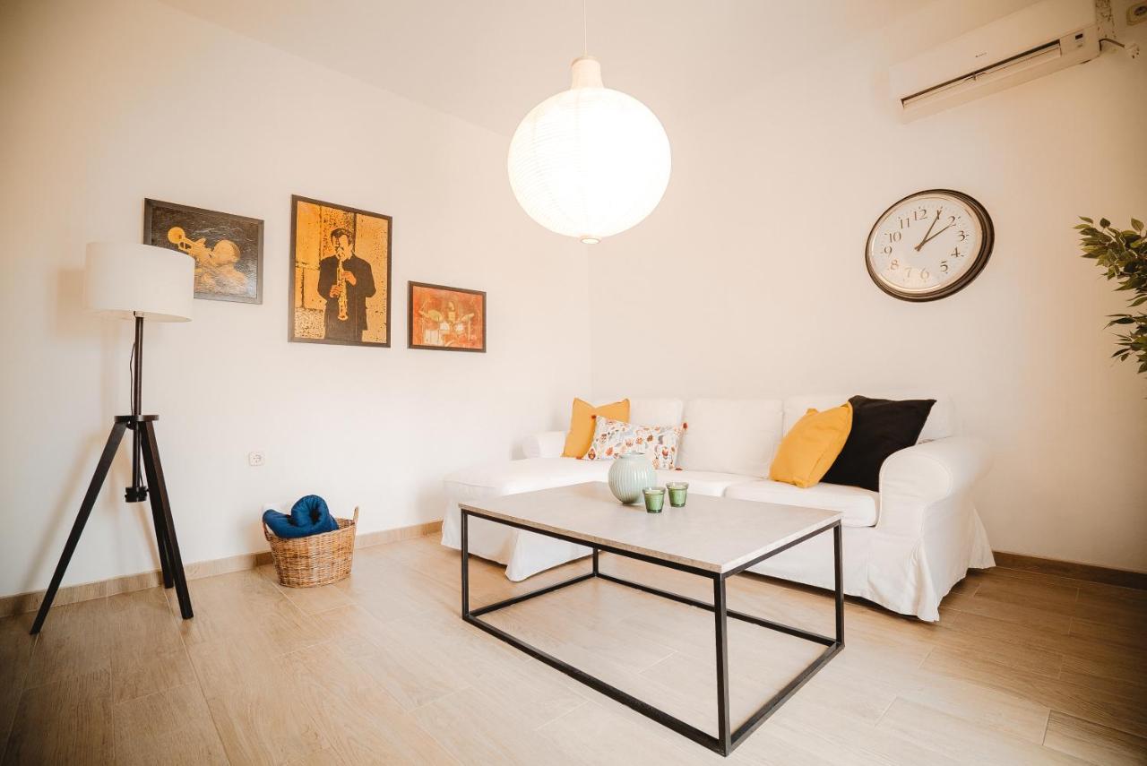 Villa Cosy Family Friendly House Zara Esterno foto